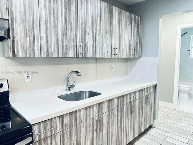 $1,550 | Overtown, Miami, FL 33136