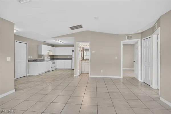 $1,495 | 848 Holmes Avenue, Lehigh Acres, FL 33974