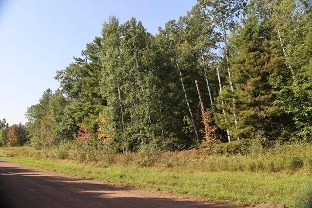 $349,900 | 30-xxx Brevak Road, Washburn, WI 54891