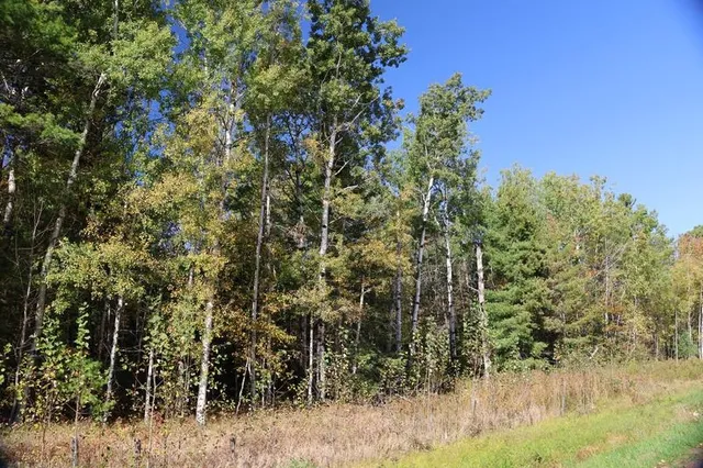 $349,900 | 30-xxx Brevak Road, Washburn, WI 54891