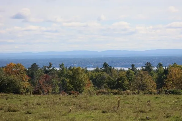 $349,900 | 30-xxx Brevak Road, Washburn, WI 54891