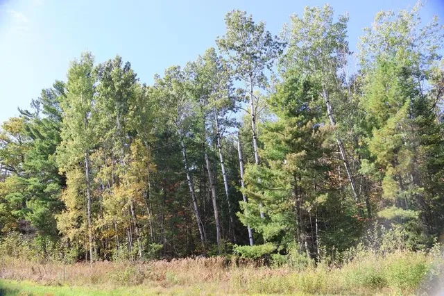 $349,900 | 30-xxx Brevak Road, Washburn, WI 54891