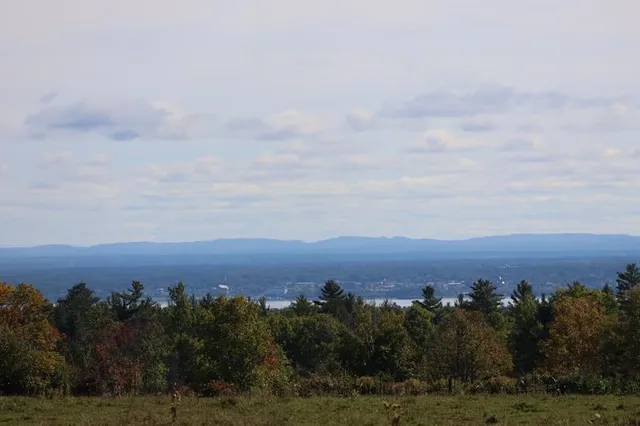 $349,900 | 30-xxx Brevak Road, Washburn, WI 54891