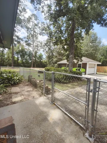 $370,000 | 705 East Lakeshore Drive, Carriere, MS 39426