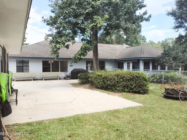 $370,000 | 705 East Lakeshore Drive, Carriere, MS 39426