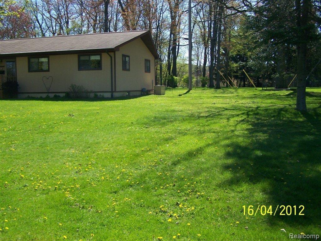9496 Cedargrove Road Clarkston, MI 48348 - Photo 2 of 23 Picture 102.jpg
