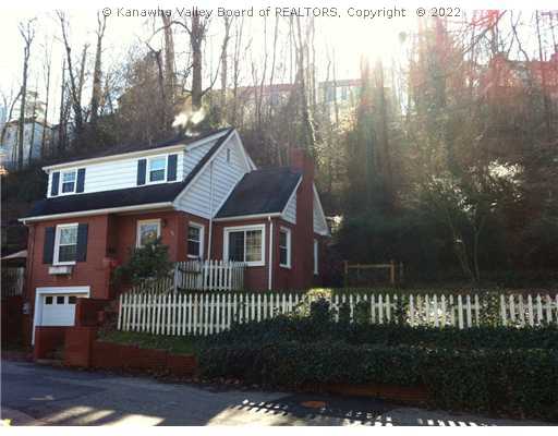 1201 Loudon Heights Road Charleston, WV 25314 - Photo 2 of 10 Exterior Front.