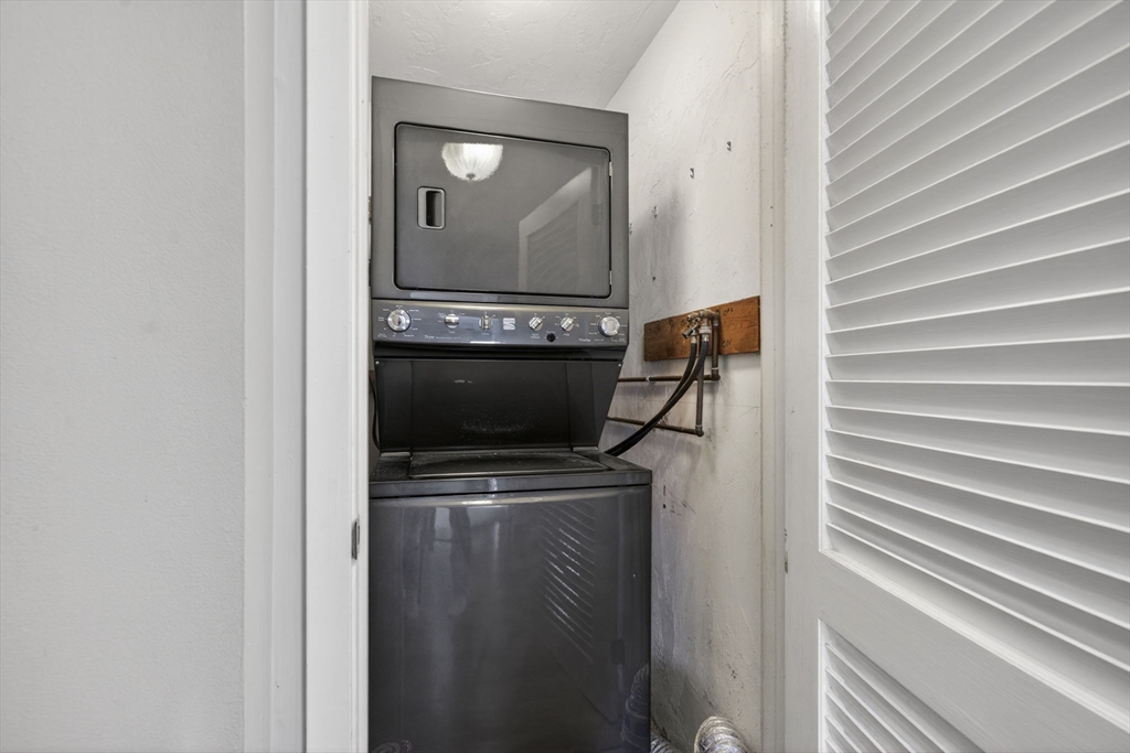 189 Littleton Road, Unit 59 Chelmsford, MA 01824 - Photo 15 of 18