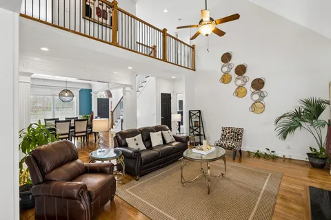 $725,000 | 5423 Cliffstone Drive, Smyrna, TN 37167