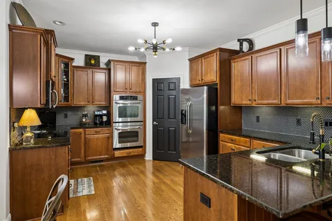 $725,000 | 5423 Cliffstone Drive, Smyrna, TN 37167
