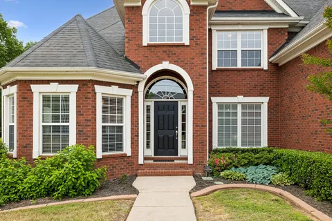 $725,000 | 5423 Cliffstone Drive, Smyrna, TN 37167