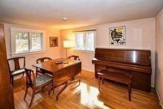 127 Bedford Road Lincoln, MA 01773 - Photo 6 of 7 Gallery Image 6