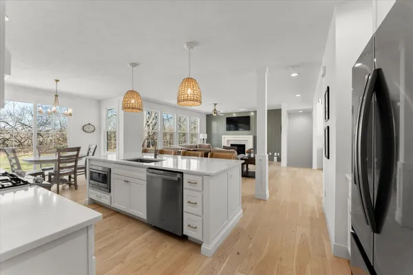$649,900 | 1213 Briarwood Lane, Mahomet, IL 61853