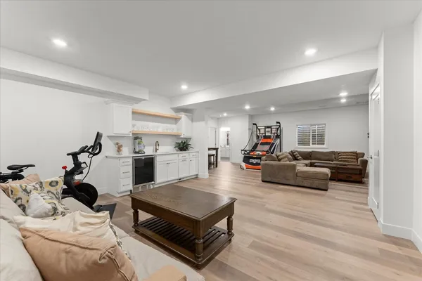$649,900 | 1213 Briarwood Lane, Mahomet, IL 61853