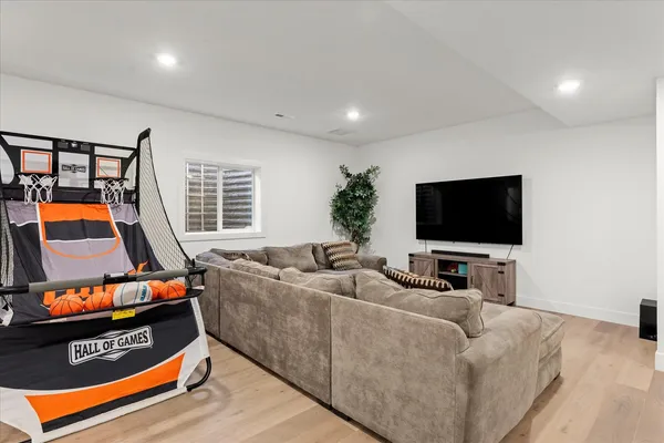 $649,900 | 1213 Briarwood Lane, Mahomet, IL 61853