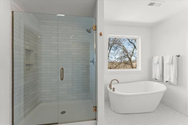 $649,900 | 1213 Briarwood Lane, Mahomet, IL 61853