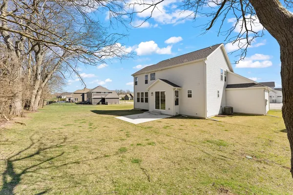 $649,900 | 1213 Briarwood Lane, Mahomet, IL 61853
