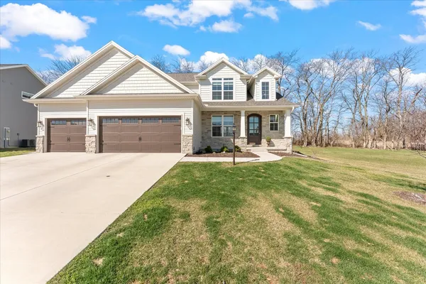$649,900 | 1213 Briarwood Lane, Mahomet, IL 61853