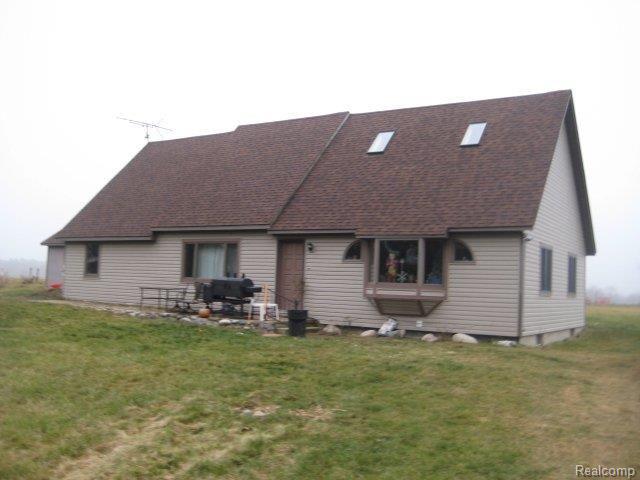 2060 Baldwin Road Lapeer, MI 48446 - Photo 1 of 12 2012-12-01 09.57.57.jpg