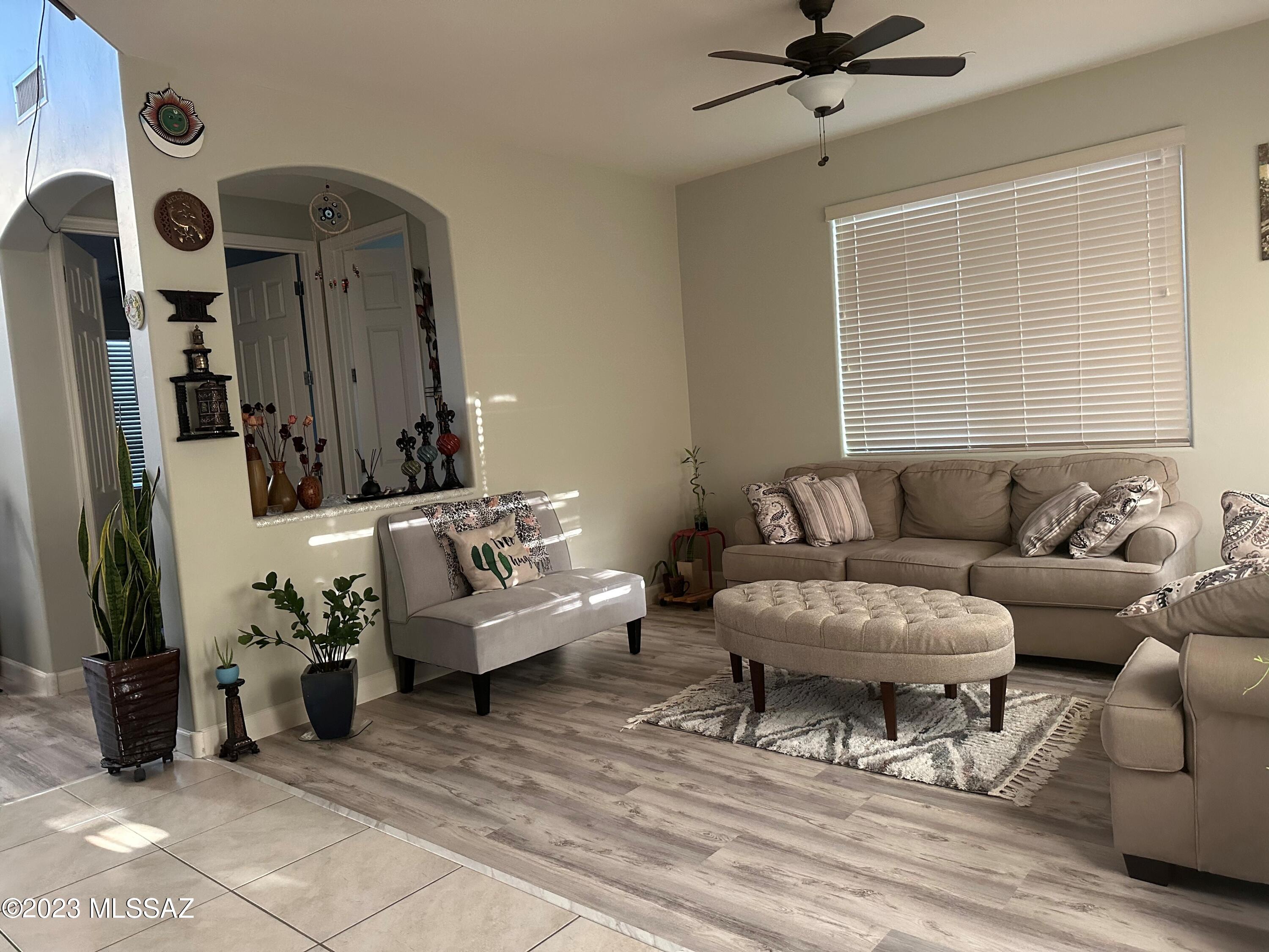 8479 North Gaetano Loop Tucson, AZ 85742 - Photo 14 of 27 living room