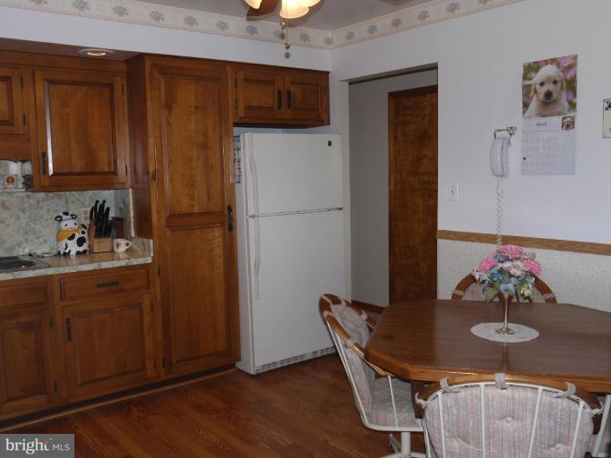 2808 Garrett Road White Hall, MD 21161 - Photo 2 of 29 Eat in Kitchen