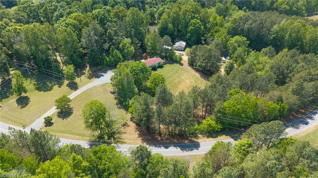 6705 Beale Road Snow Camp, NC 27349 - Photo 11 of 36