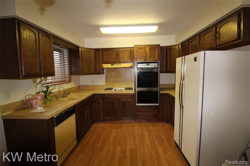 3250 Troy Street Troy, MI 48083 - Photo 14 of 30