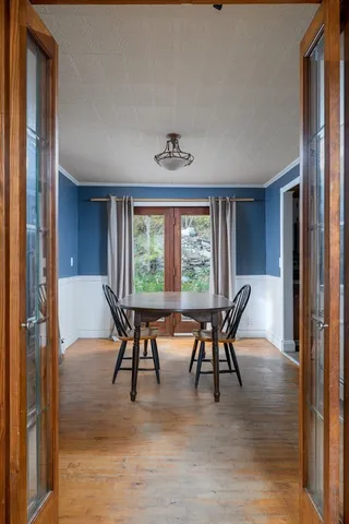 a view of a livingroom with furniture and window