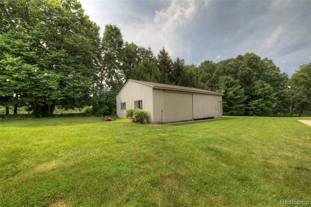 18350 Bush Road Chelsea, MI 48118 - Photo 3 of 70