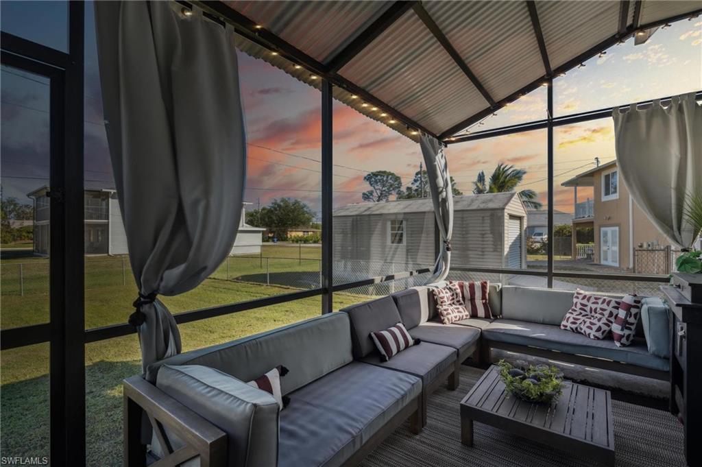 8457 Wren Road Fort Myers, FL 33967 - Photo 40 of 50 View of sunroom / solarium