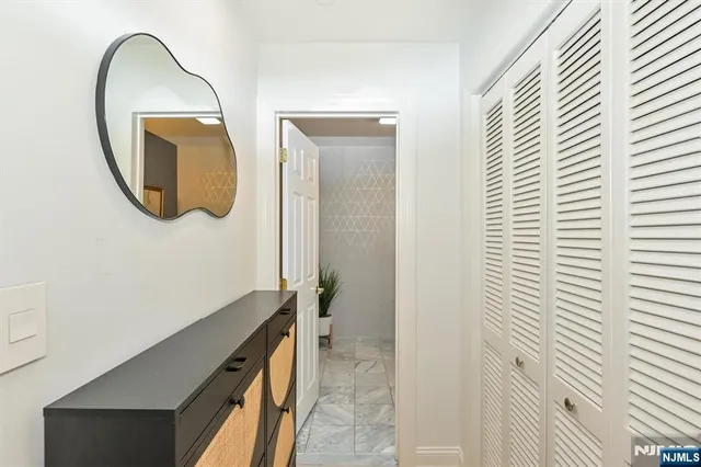 $6,200 | 207 Shearwater Court East, Unit 14, Jersey City, NJ 07305