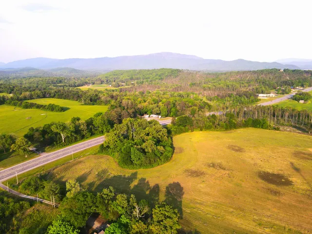 $999,999 | 0 U.S. Highway 64, Ocoee, TN 37361