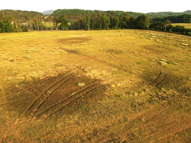 $999,999 | 0 U.S. Highway 64, Ocoee, TN 37361