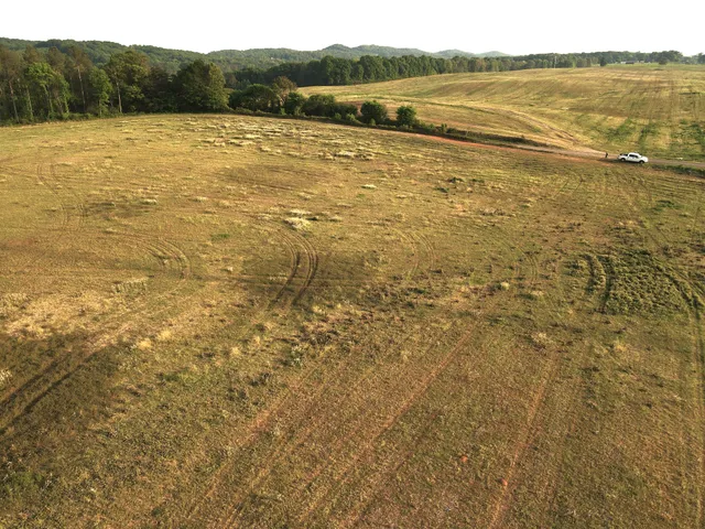 $999,999 | 0 U.S. Highway 64, Ocoee, TN 37361