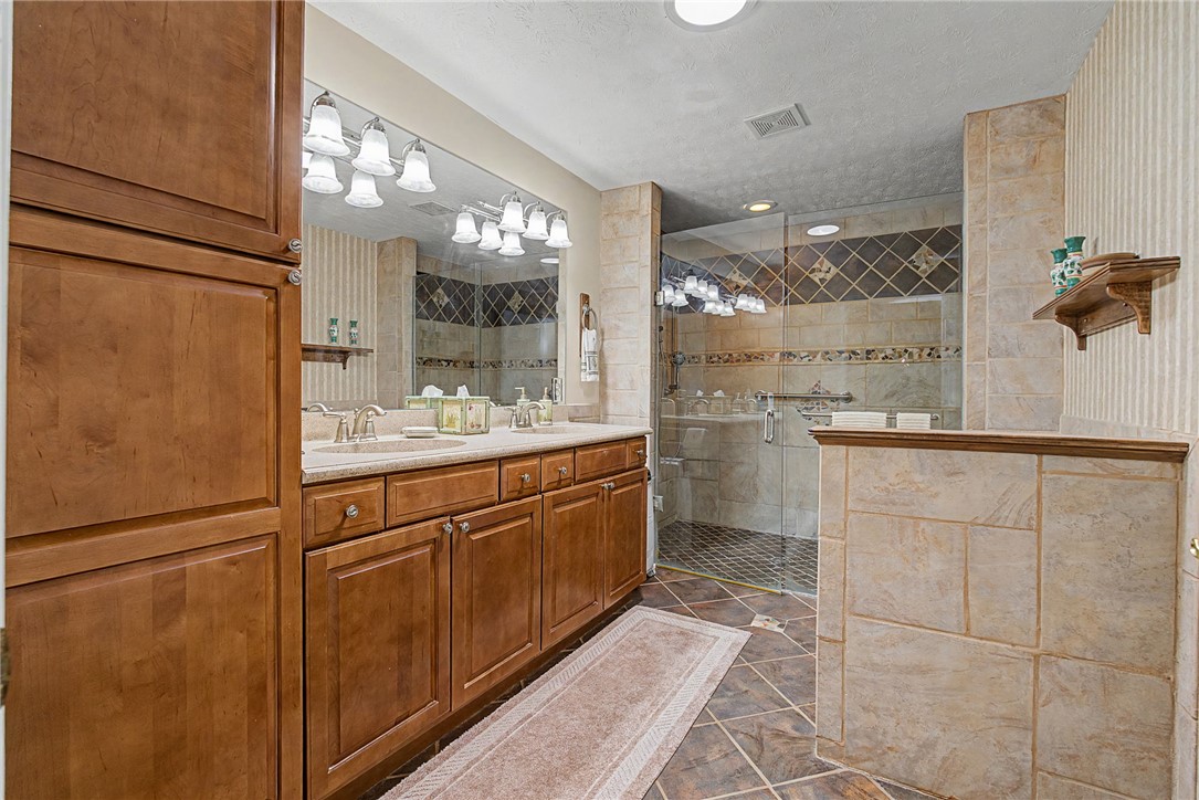 4595 Todd Road Franklin, OH 45005 - Photo 23 of 68