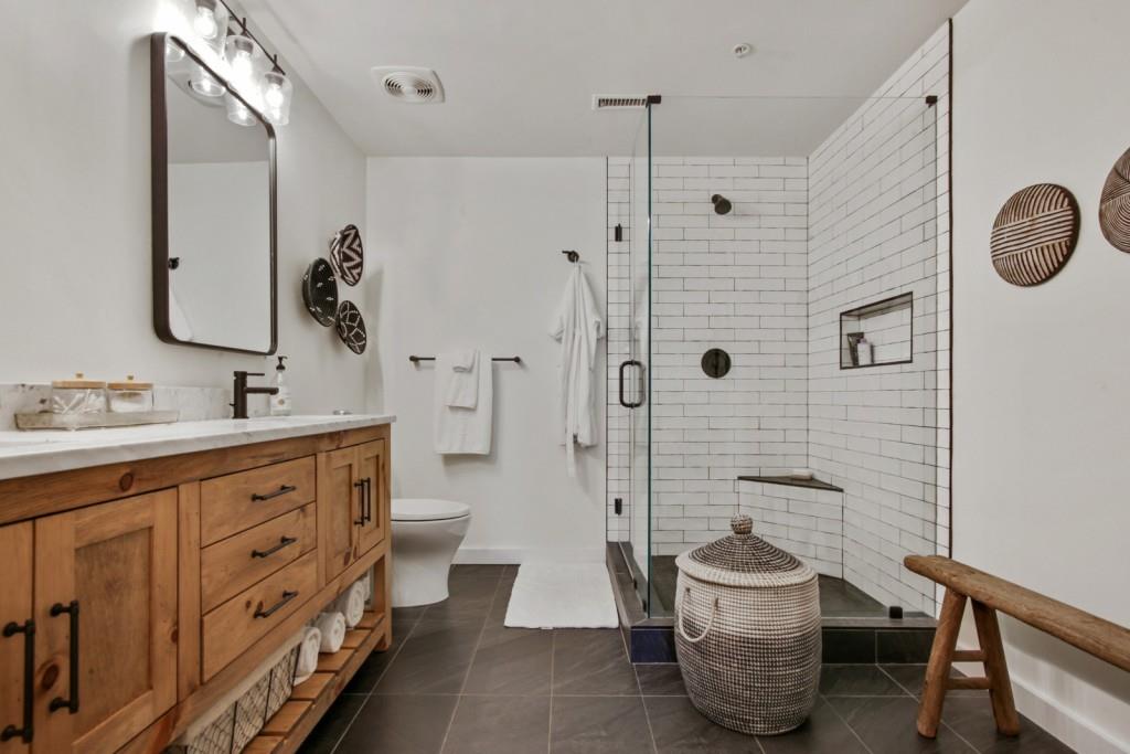 3235 Roswell Road Northeast, Unit 520 Atlanta, GA 30305 - Photo 18 of 29