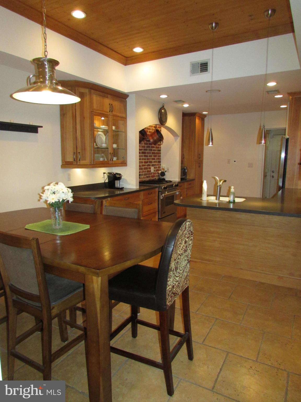 1418 Riverside Avenue Baltimore, MD 21230 - Photo 8 of 30 Dining Room