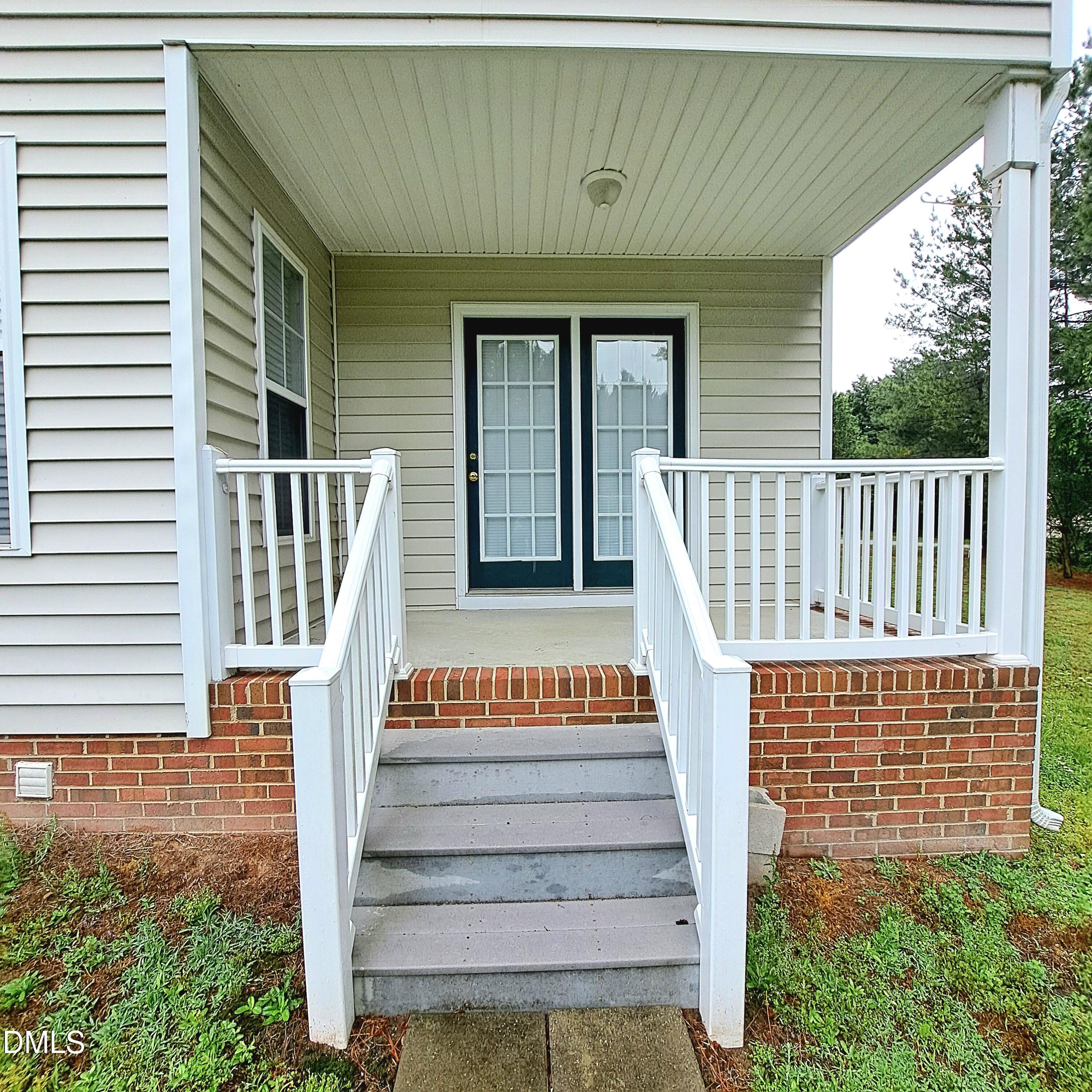 4320 Grassy Field Drive Raleigh, NC 27610 - Photo 34 of 47 8.1