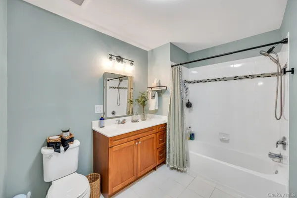 $524,500 | 147 Ashley Court, Central Islip, NY 11722