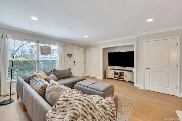 $524,500 | 147 Ashley Court, Central Islip, NY 11722