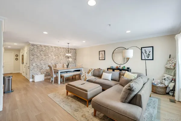 $524,500 | 147 Ashley Court, Central Islip, NY 11722