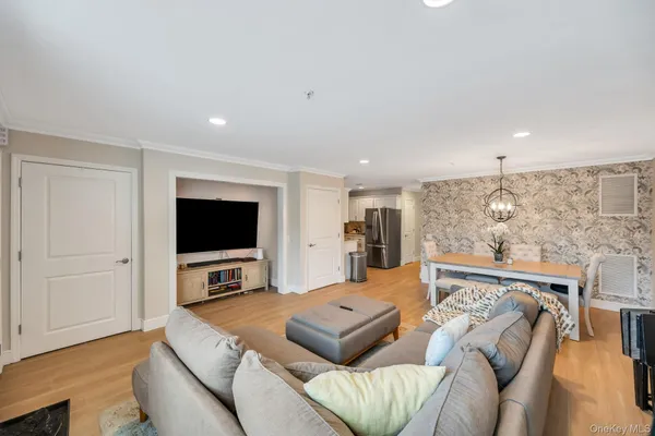 $524,500 | 147 Ashley Court, Central Islip, NY 11722