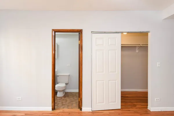 a bathroom with a toilet