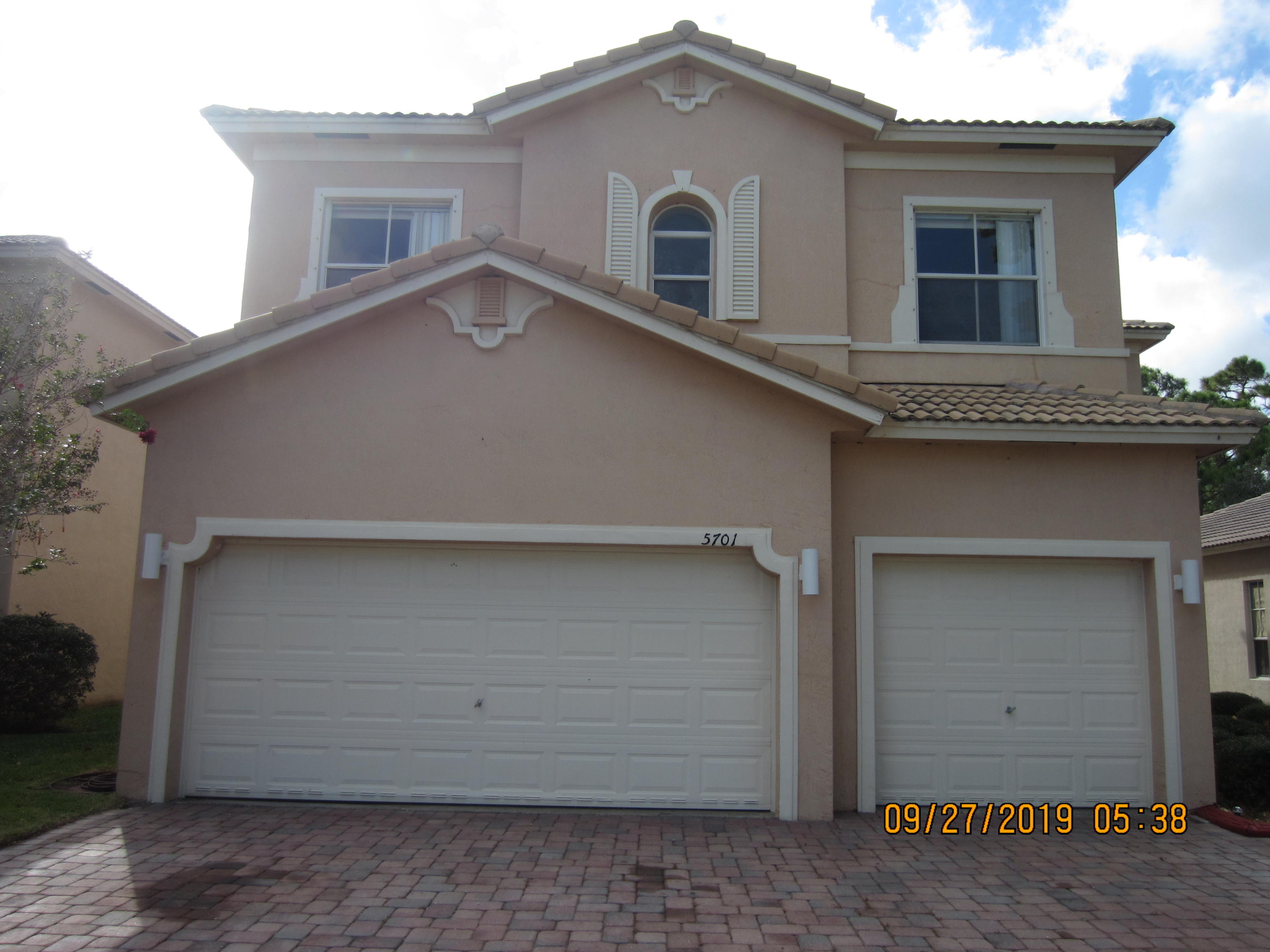 5701 Spanish River Road Fort Pierce, FL 34951 - Photo 1 of 33 Primary Photo