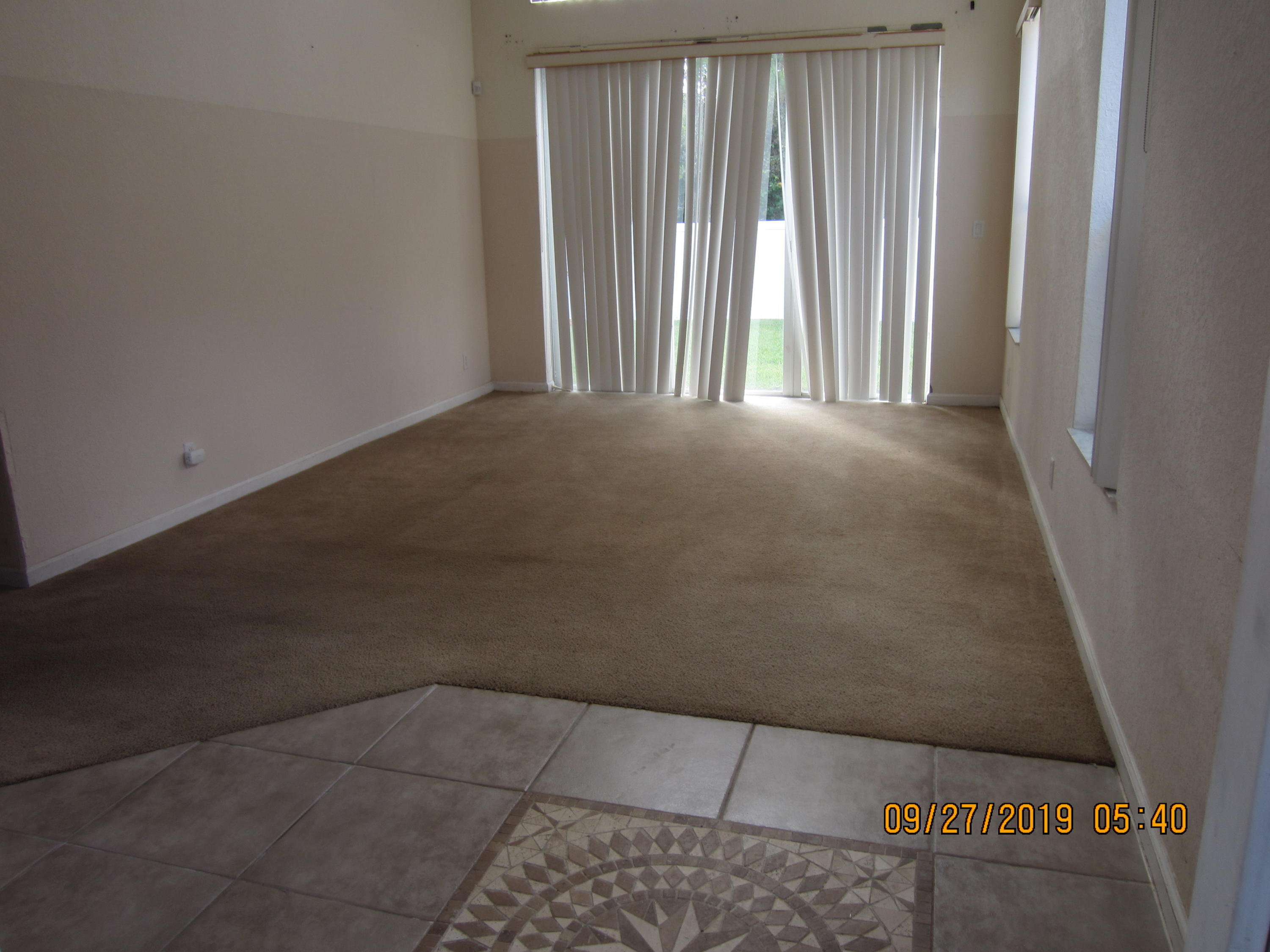 5701 Spanish River Road Fort Pierce, FL 34951 - Photo 4 of 33 Living Room