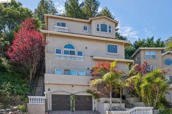 $1,975,000 | 6929 Bristol Drive, Berkeley, CA 94705