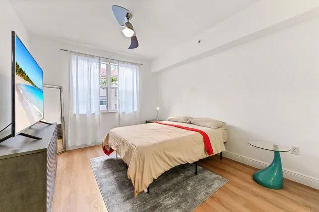 $2,700 | 1803 North Flagler Drive, Unit 204, West Palm Beach, FL 33407