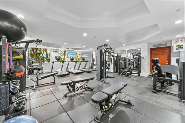 $2,700 | 1803 North Flagler Drive, Unit 204, West Palm Beach, FL 33407