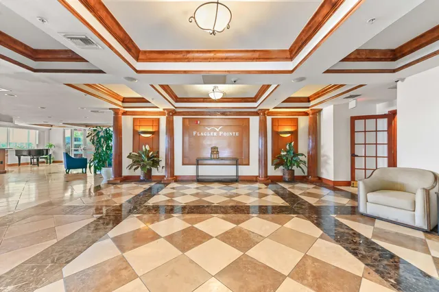 $2,700 | 1803 North Flagler Drive, Unit 204, West Palm Beach, FL 33407