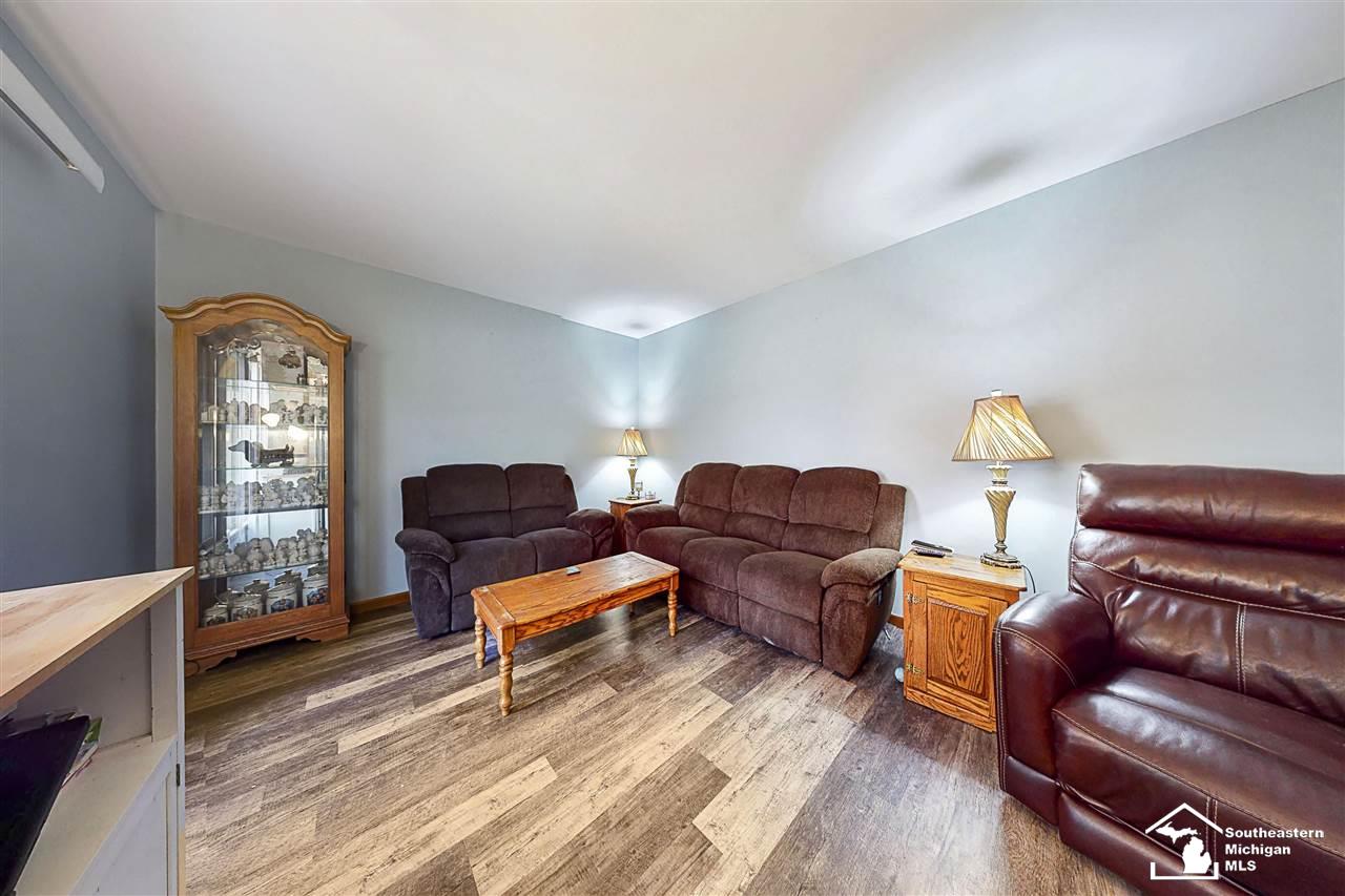 203 Ash Street Carleton, MI 48117 - Photo 15 of 46 50060495-14.JPG